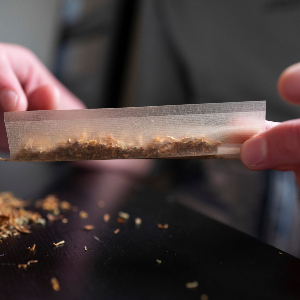 How Rolling Paper Design Impacts Airflow: The Complete Guide to a Bett